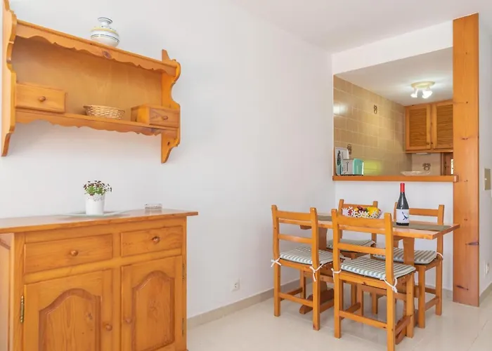 Apartment Marina -cala Enporter-