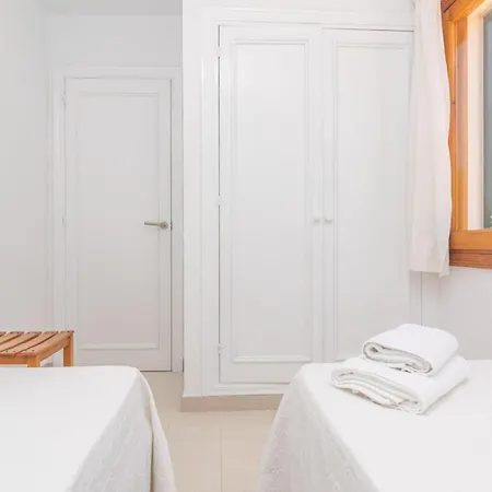 Marina -cala Enporter- Apartment